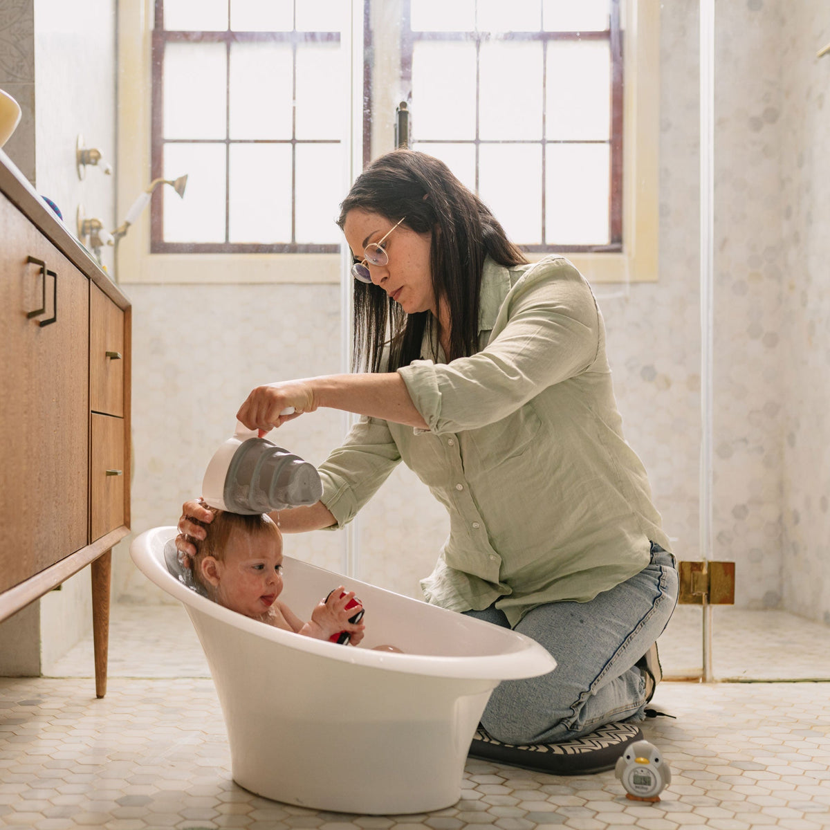 Collapsible Shampoo Rinse Cup